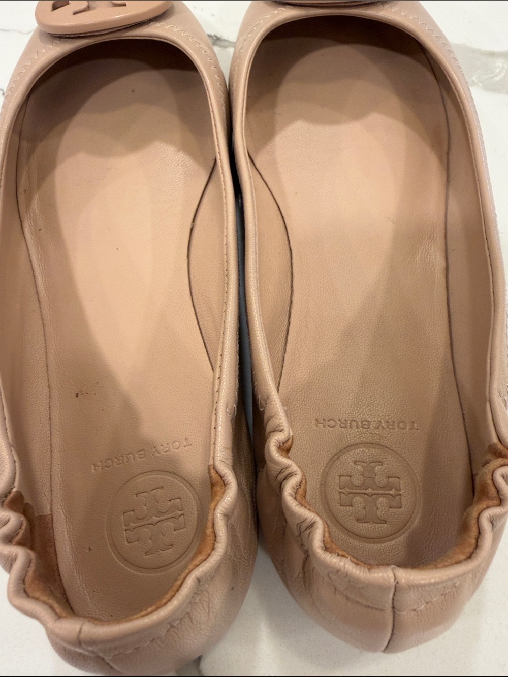 Tory Burch Nude Pink Leather Logo Round-Toe Ballet Flats - Picture 4 of 5